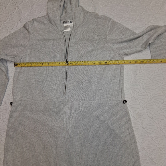 WinterSilks Light Gray Knit Top Size M - Picture 12 of 17